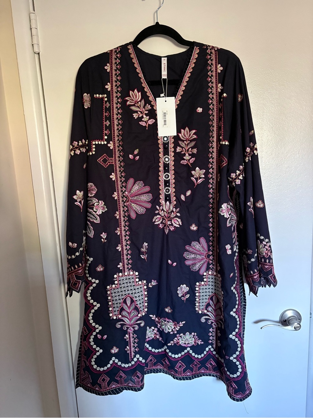 Ethnic Indian Wear Black Long-Sleeve Embroidered Tunic with Pink Accents